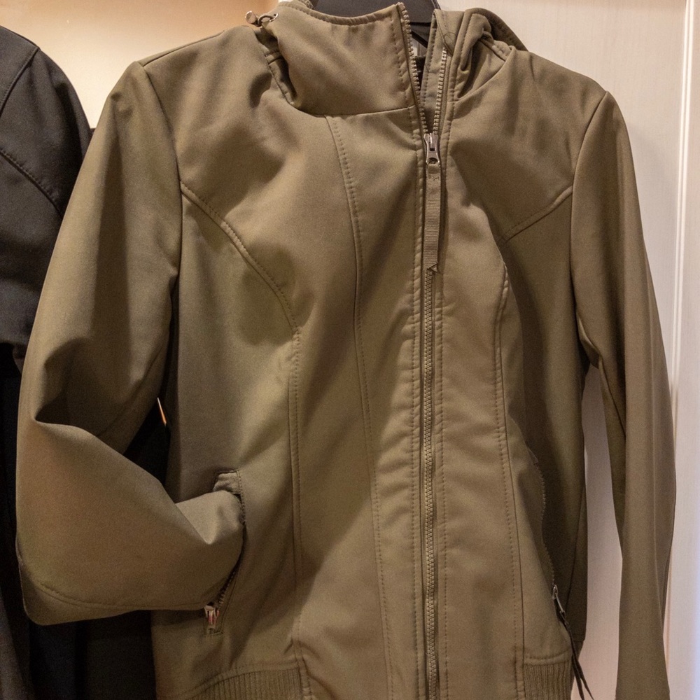 Sebby athleisure jacket